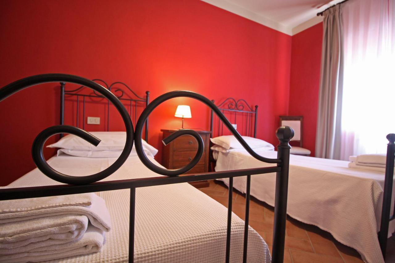 Agriturismo Casale Dello Sparviero *